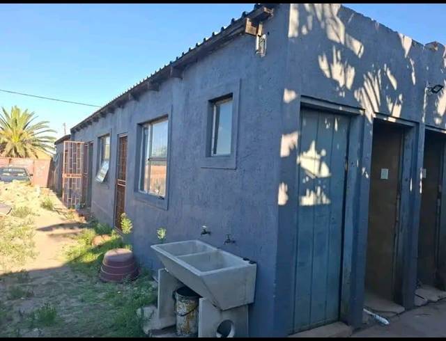 4 BEDROOM HOUSE FOR SALE IN SOSHANGUVE XX